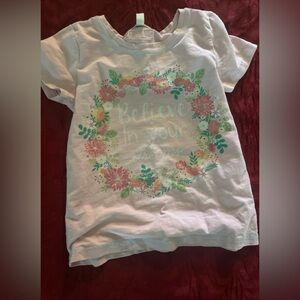 Soft, adorable Matilda Jane Believe in Your Dreams tee. Size 8